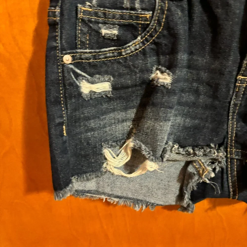 Empyre Jenna Distressed Blue Denim Shorts Size‎ 3